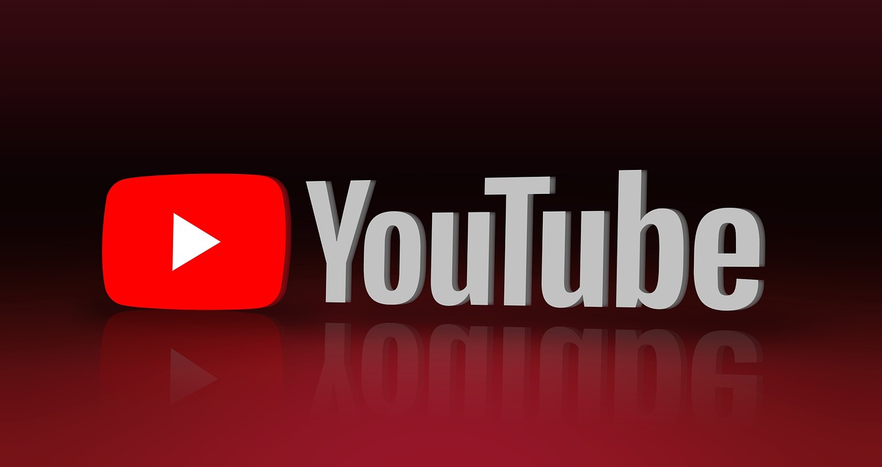 How to Choose the Perfect YouTube Channel Name (That You Won’t Regret Later)